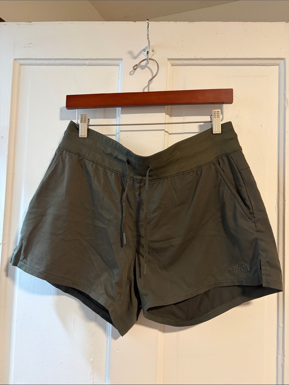 Women’s The North Face Olive Aphrodite Shorts